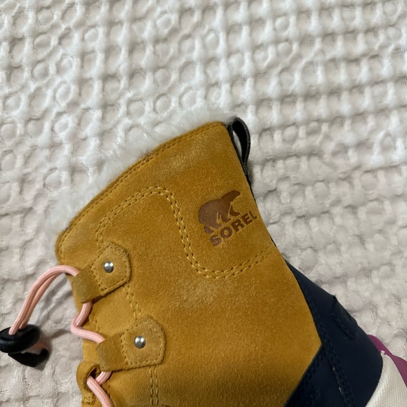 Sorel Girl's Whitney Joan Lace Yellow Pink Waterproof big kid 5 - Picture 5 of 12
